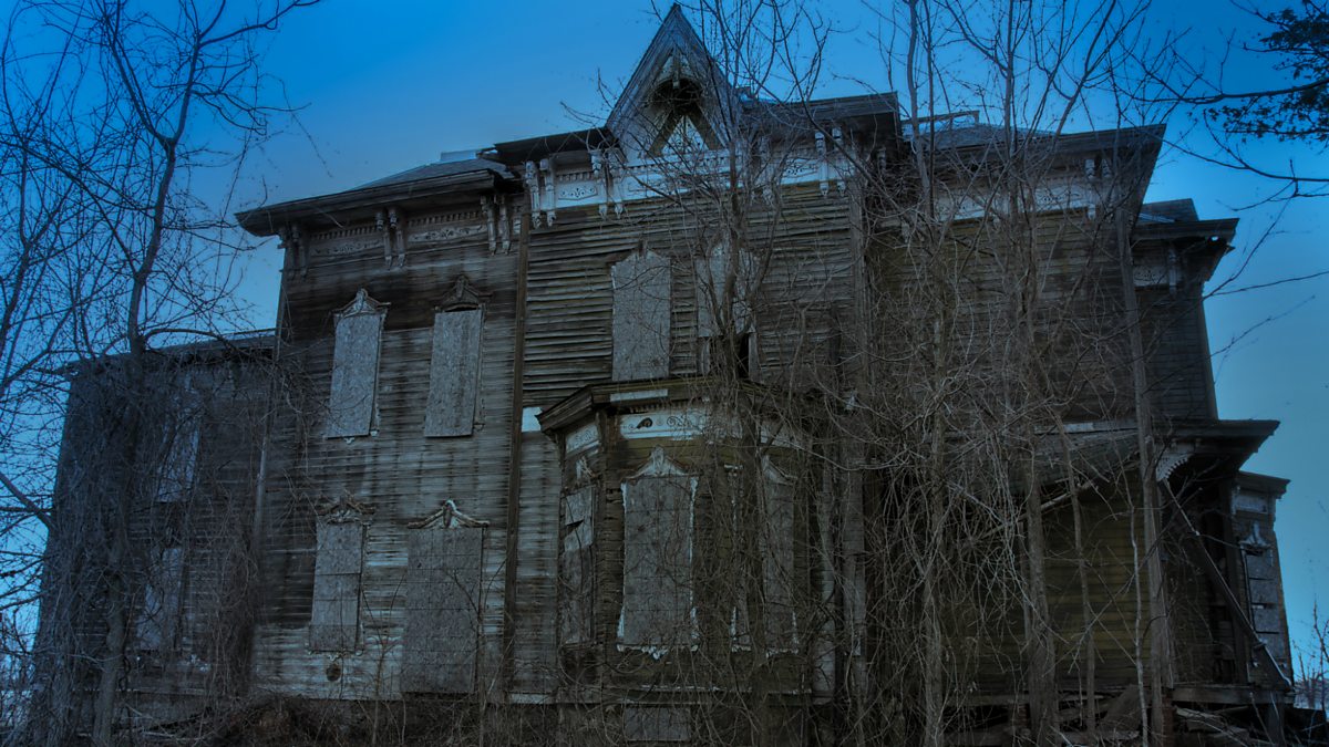 BBC World Service - World Update, America's creepiest houses