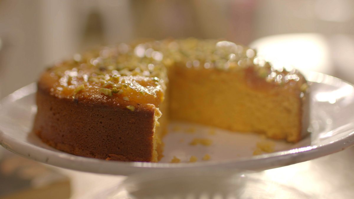 BBC Two Simply Nigella, Episode 1, Apricot almond cake with rosewater