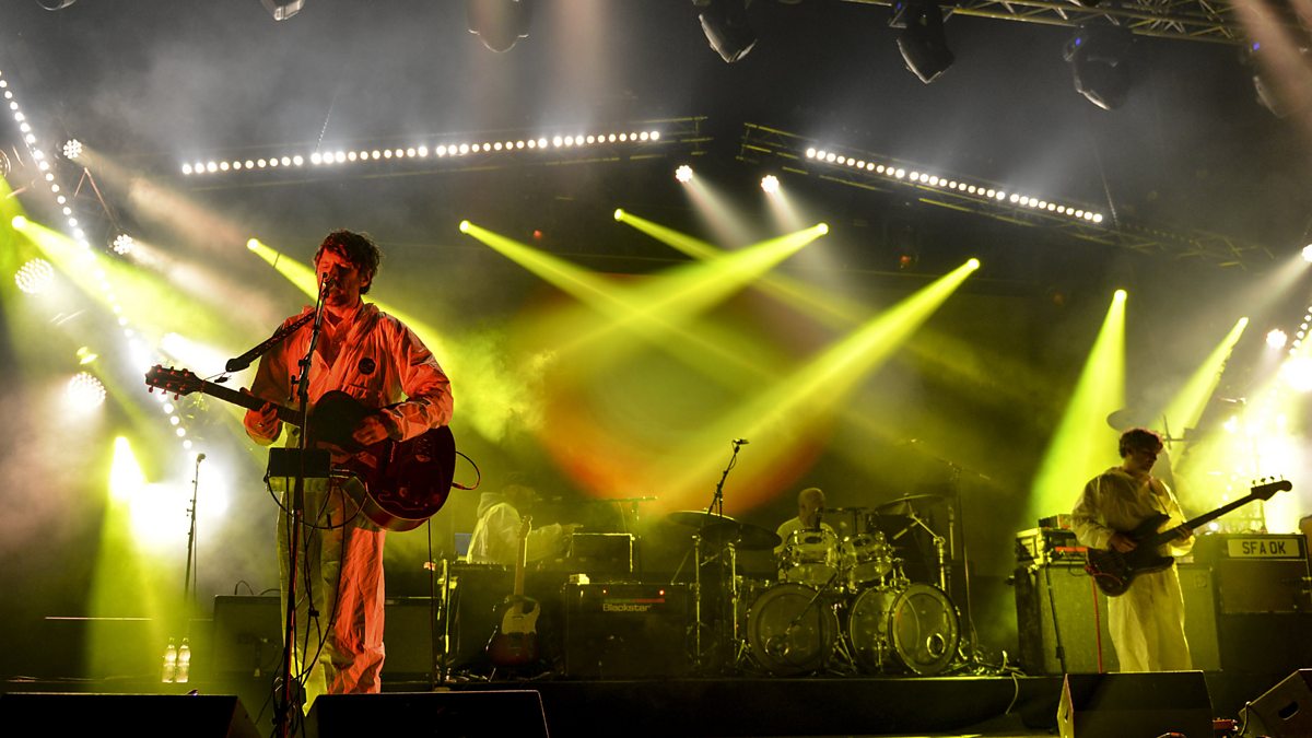 BBC Radio Wales - Super Furry Animals at Green Man Festival 2015