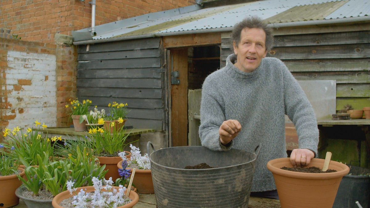 BBC Two - Gardeners' World, 2016, Episode 2, Lilies in pots