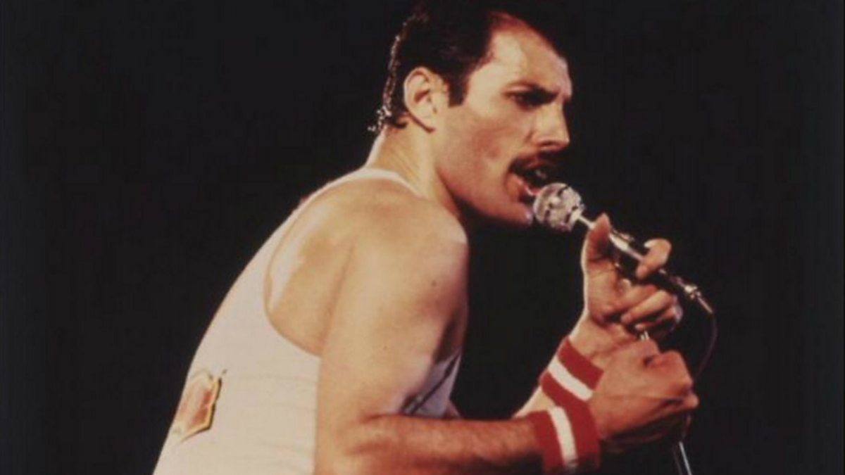 BBC World Service Newshour, The science of Freddie Mercury's voice