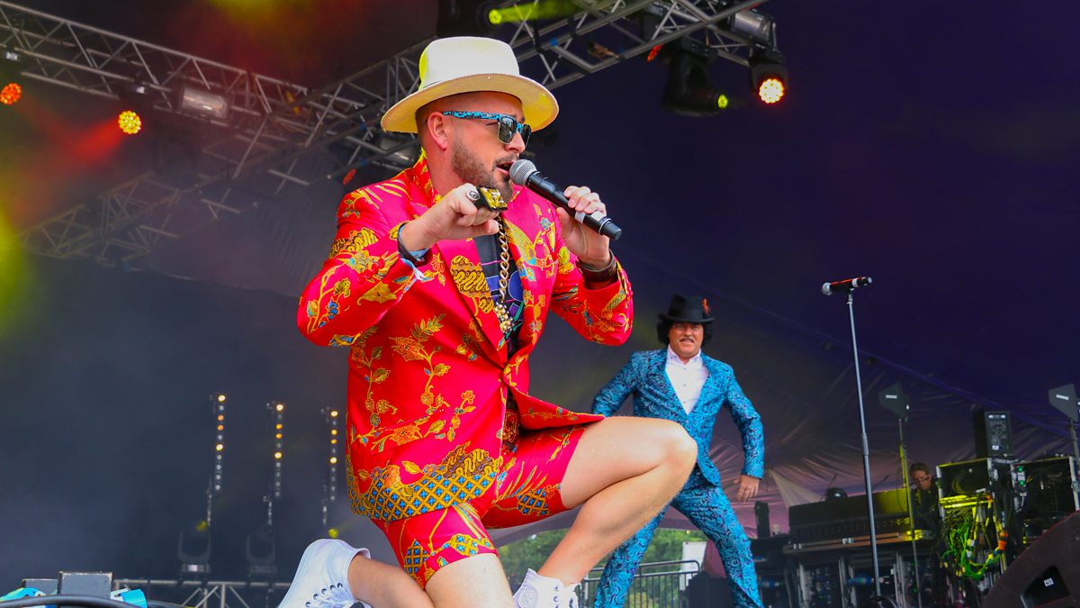 BBC Three Counties Radio BBC Music Introducing in Beds, Herts and