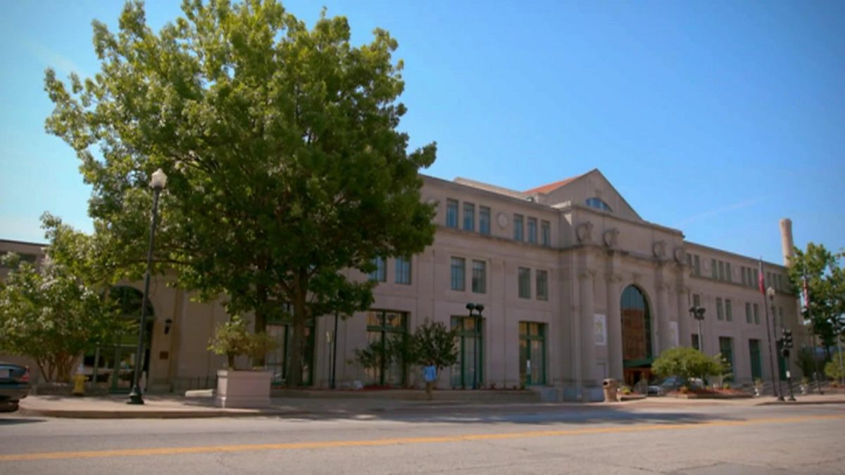 BBC Two Scotland and the Klan, Neil Oliver looks at a building in Macon, which is a