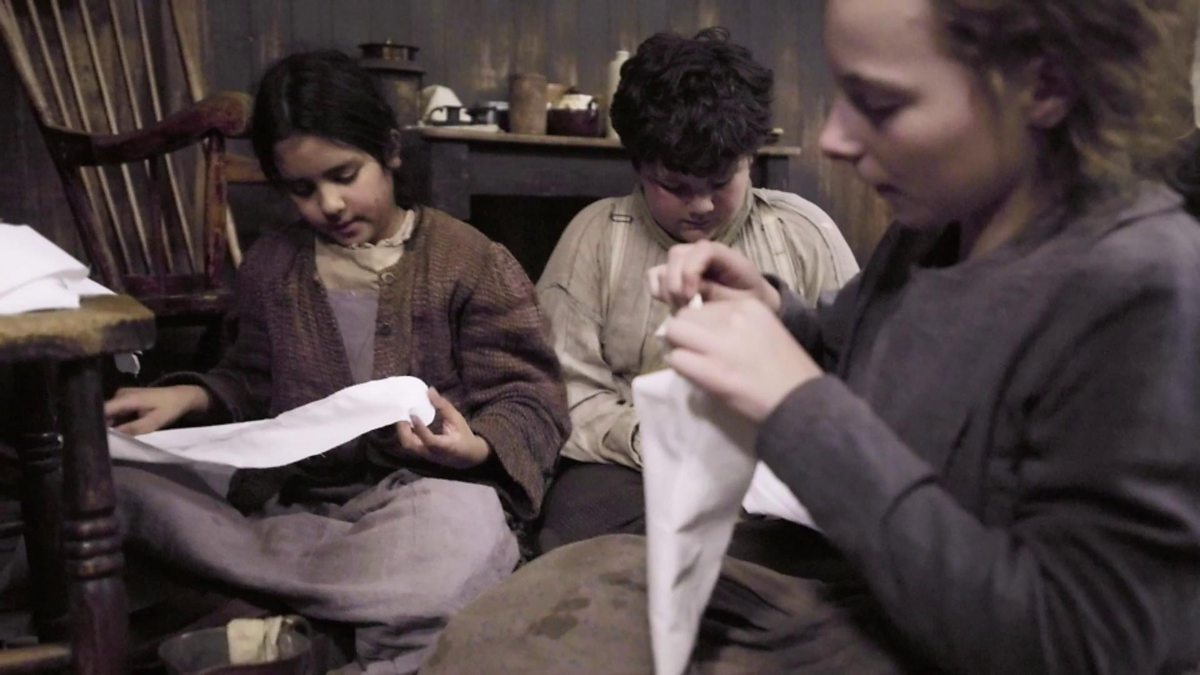 BBC Two - The Victorian Slum, The 1870s, Employing the neighbours