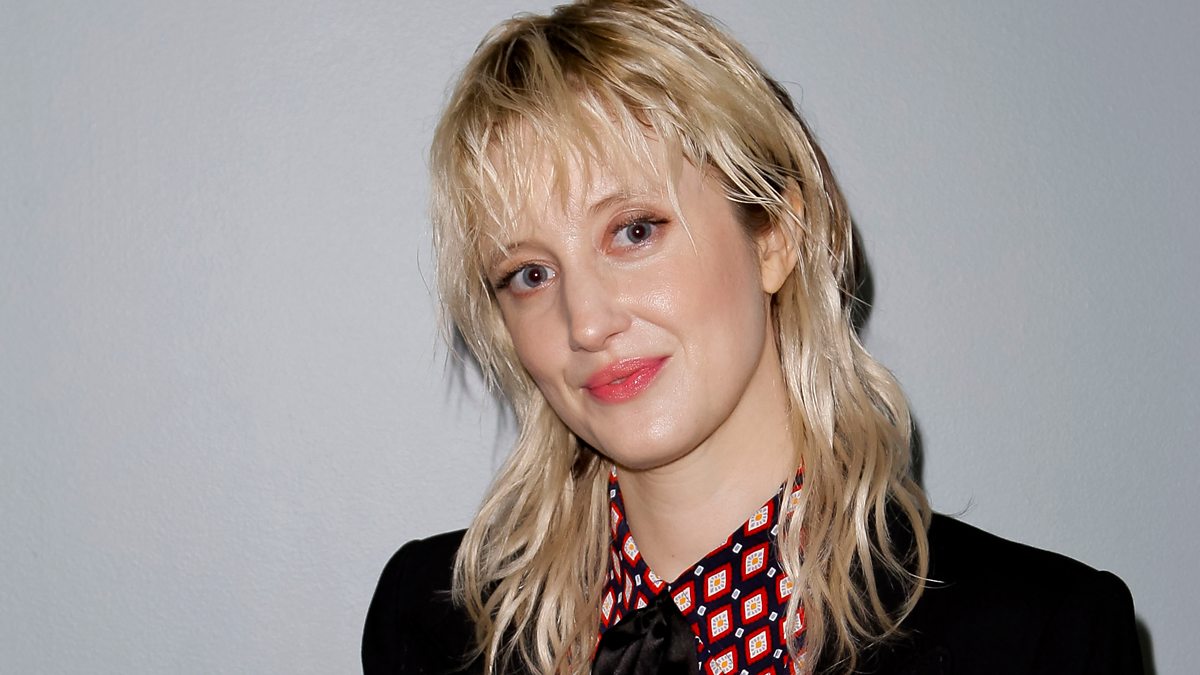 BBC Radio 4 Woman's Hour, Andrea Riseborough, Maternity leave and