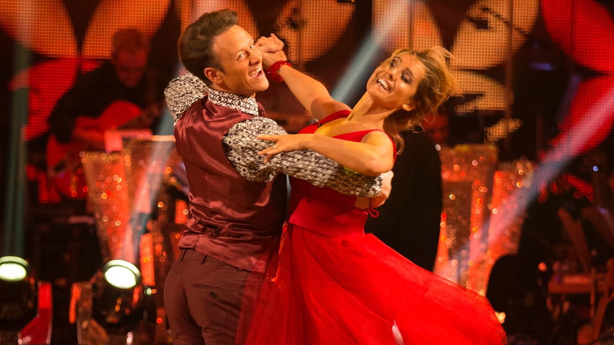 Bbc One Strictly Come Dancing Series 14 Week 4 Louise Redknapp And Kevin Clifton Foxtrot To
