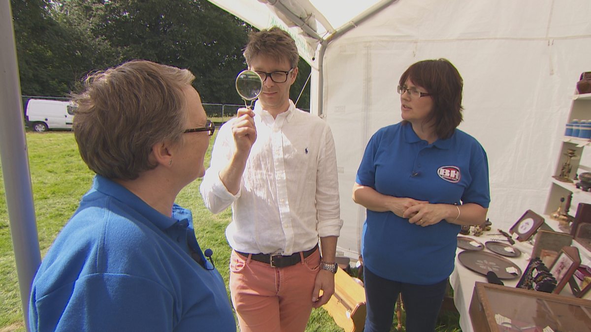 BBC One Bargain Hunt, Series 45, Kedleston 18, Reflected glory