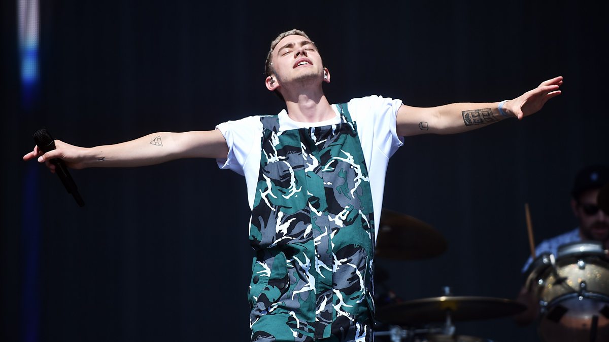 Olly alexander dizzy перевод песни