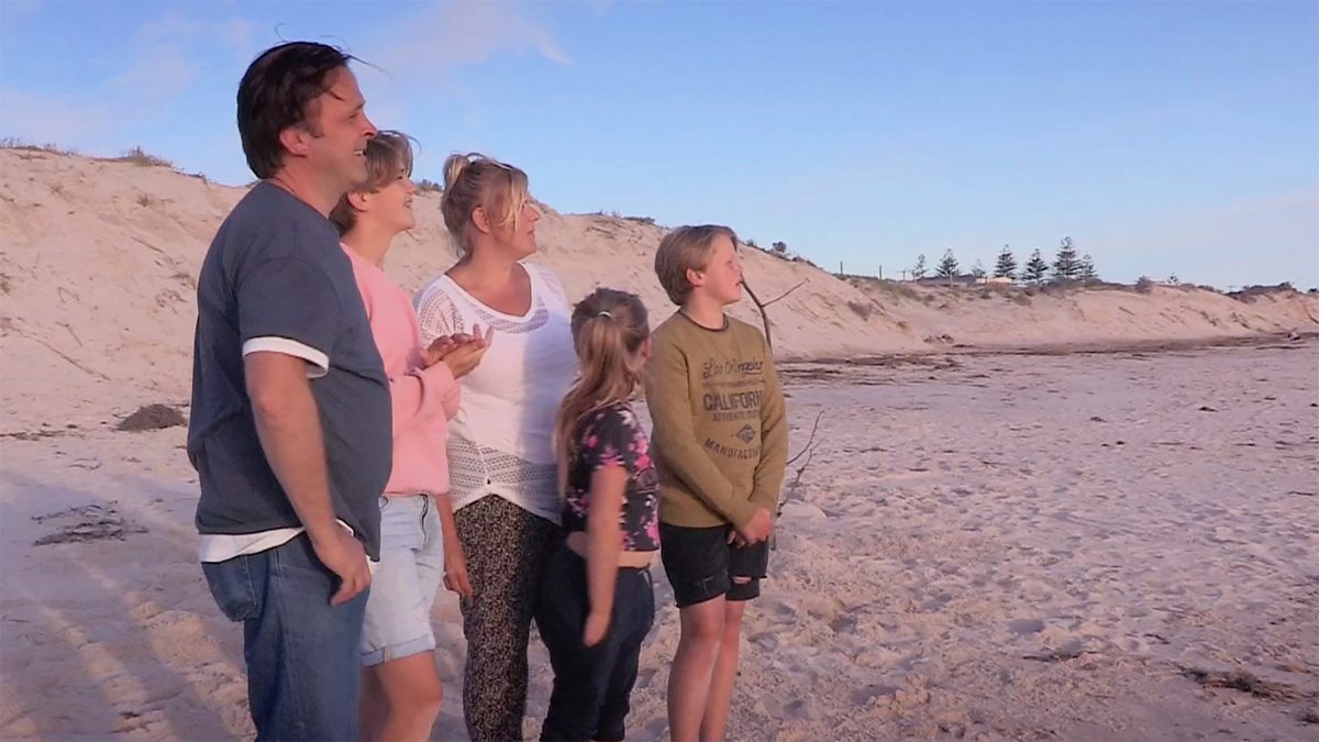 BBC One - Wanted Down Under, Series 11, Williams Family, Outdoor Living