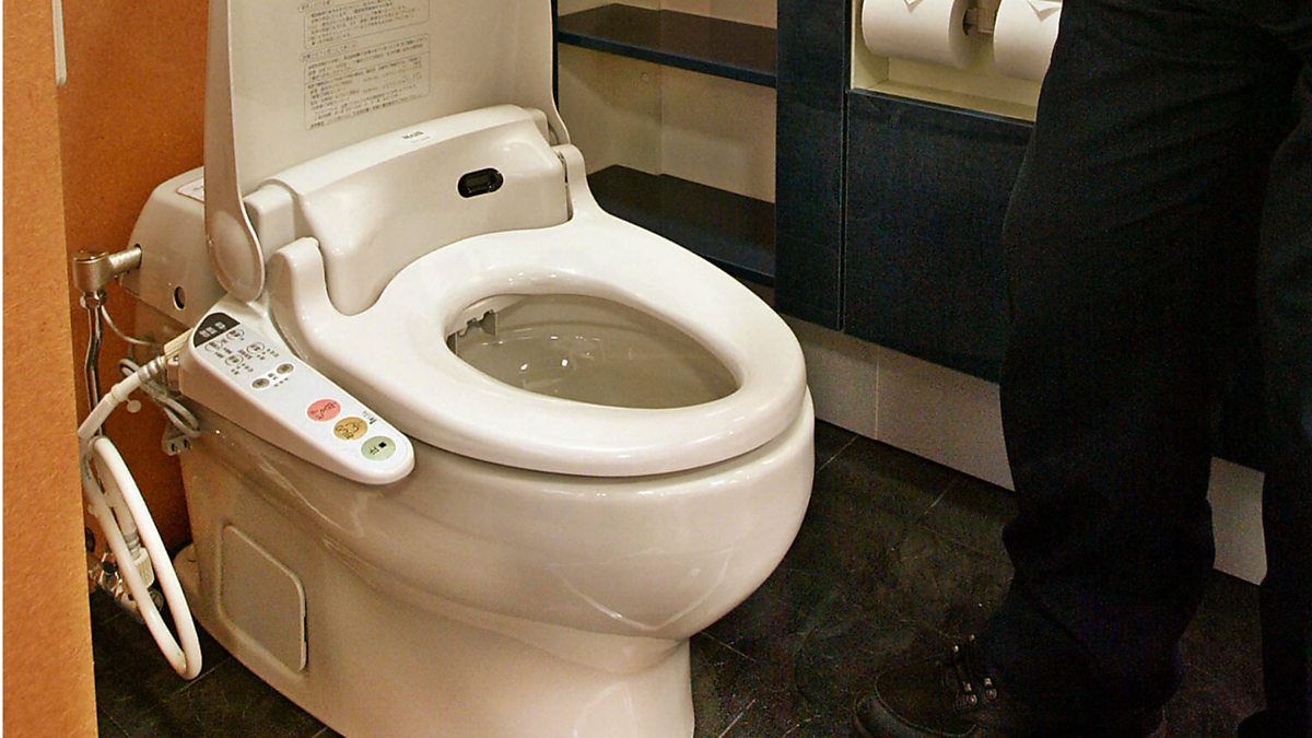 BBC World Service Business Matters, Decoding the Japanese toilet