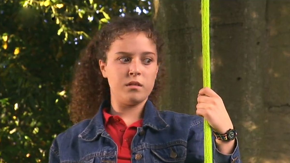 The Story of Tracy Beaker - Series 3: 9. Football Trial/We Are Family ...