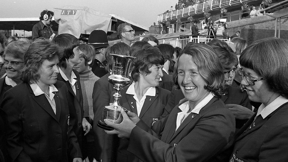 the first women's cricket world cup was hosted by which country