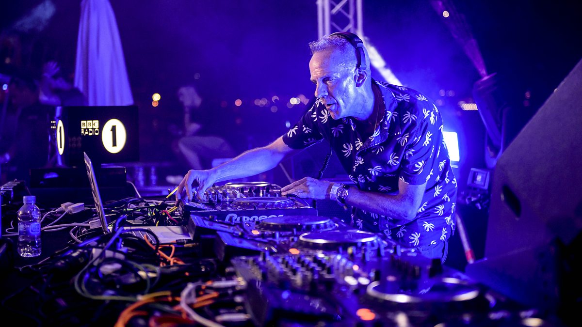 Парень с обложки Fatboy Slim