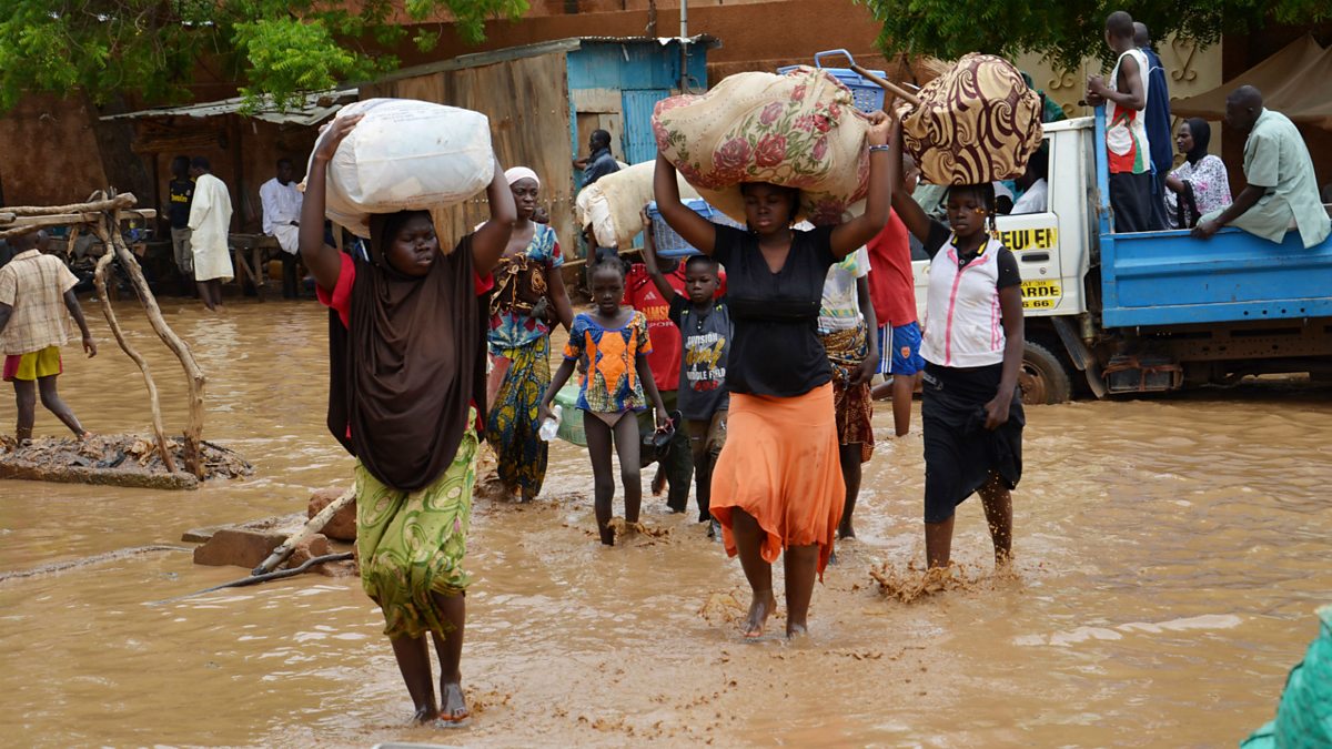 BBC World Service - Focus On Africa, Floods In Niger Force Thousands ...