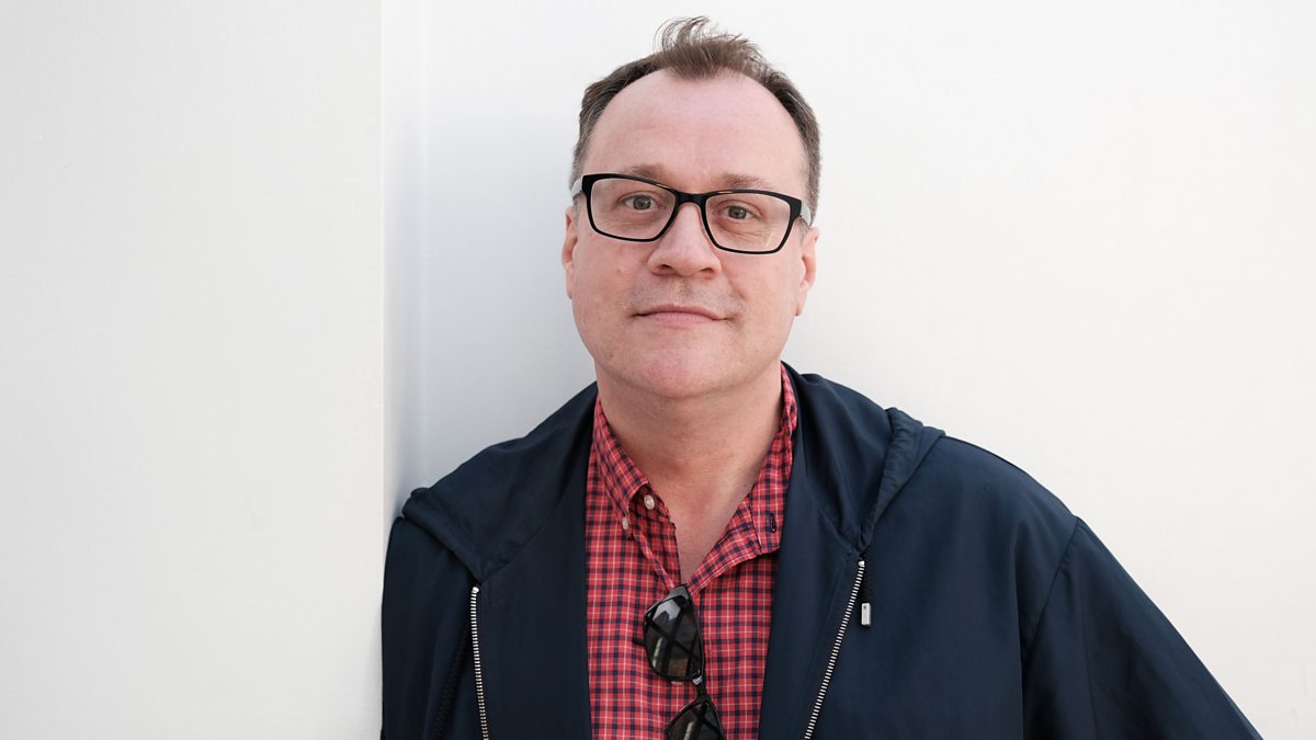 BBC Radio 2 - Simon Mayo Drivetime, Russell T Davies, Food Traffic Light  System, Cat Curtailed Confession, Just why did Russell T Davies turn down  George Lucas?!