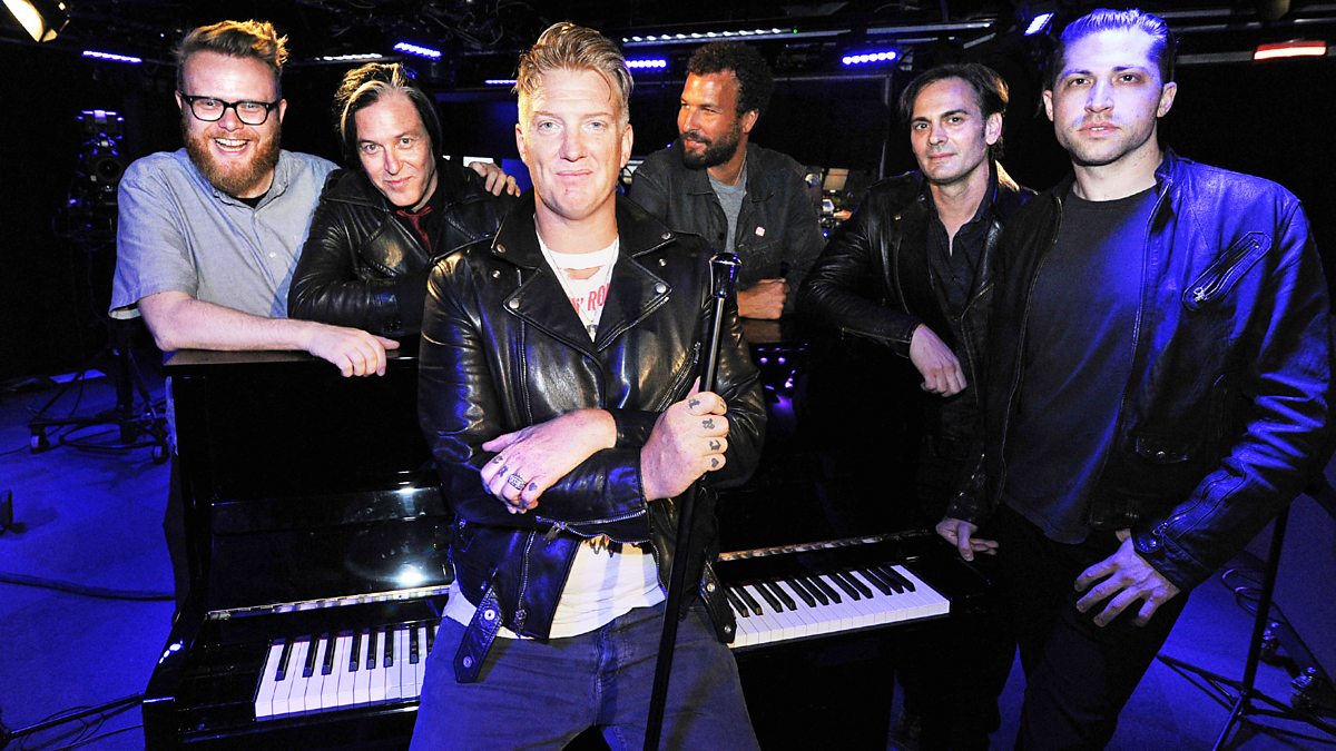 Группа queens of the stone age