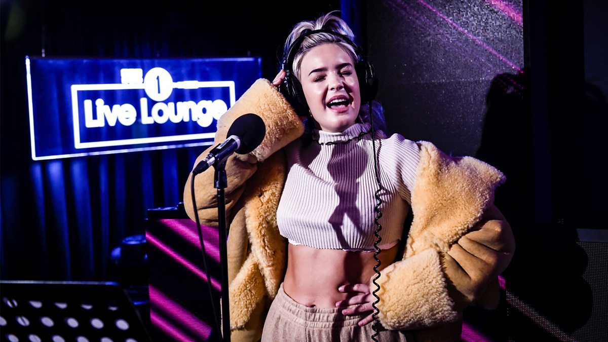 BBC Radio 1 - Radio 1's Live Lounge, Anne-Marie