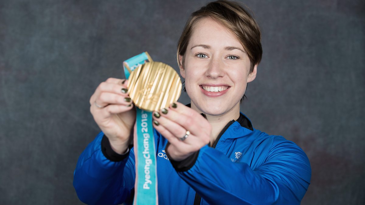 Lizzy Yarnold. Лиззи бёрнс. Лиззи Пауэлл. Лиззи Ярнольд на Олимпиаде в Корее 2018.