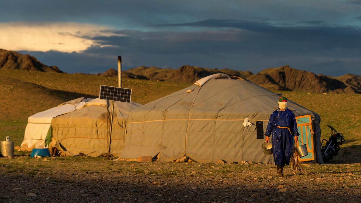 BBC World Service - World Update, On tour in Mongolia