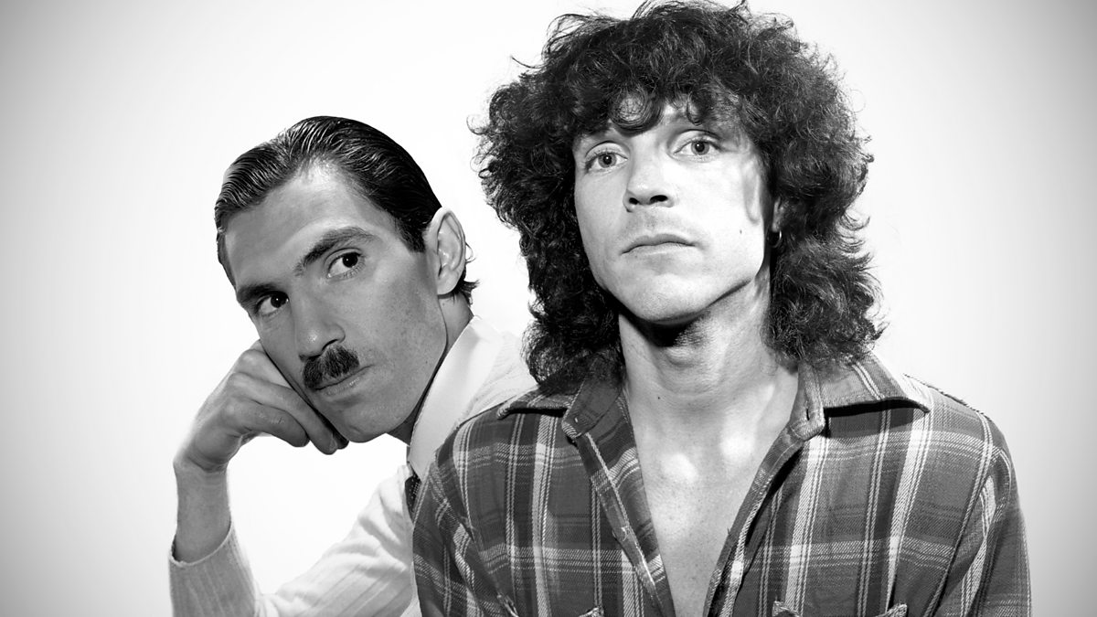 Calling sparks. Группа Sparks. Sparks группа 2022. Ron Mael Sparks. Барабанщица группы Спаркс.