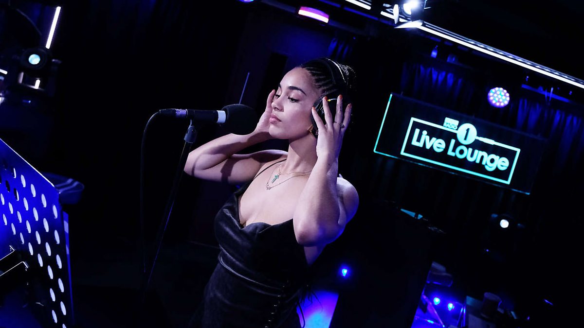 Bbc Radio 1 Clara Amfo Jorja Smith Is In The Live Lounge Jorja