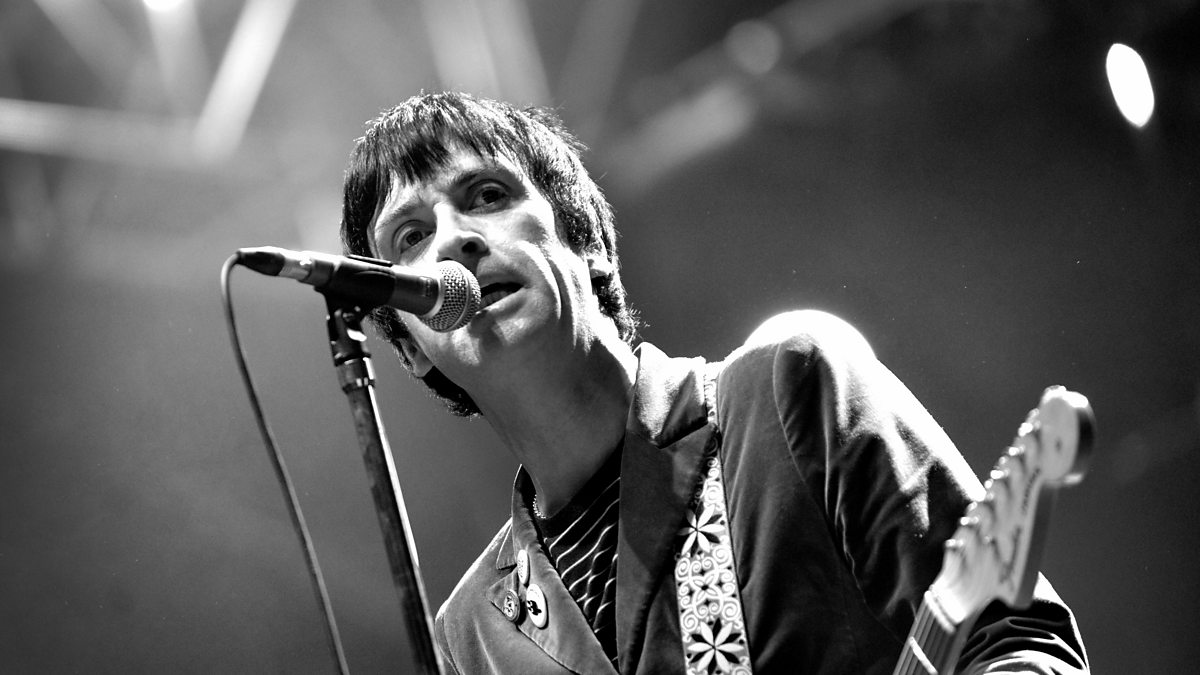 Джон маррс слушать. Джонни Марр. The Smiths Johnny Marr Live. Johnny Marr pretty Green. Johnny Marr Merc.