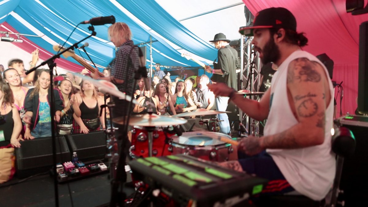 BBC Three Counties Radio BBC Music Introducing in Beds, Herts and