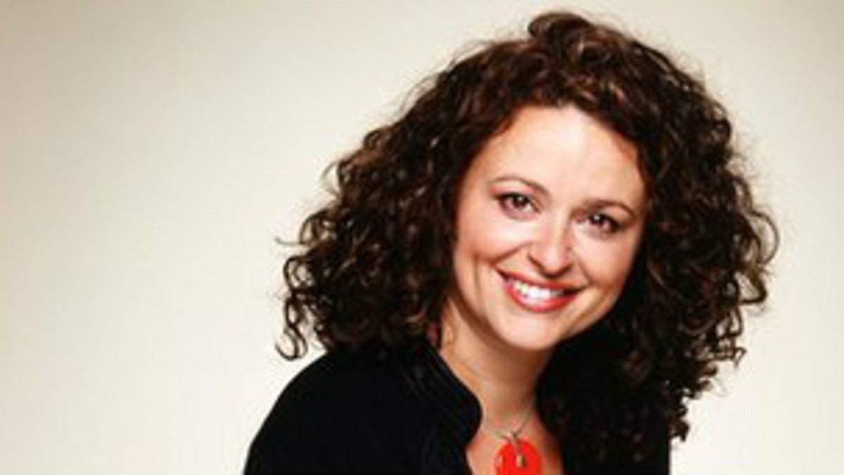 Julia Sawalha Images