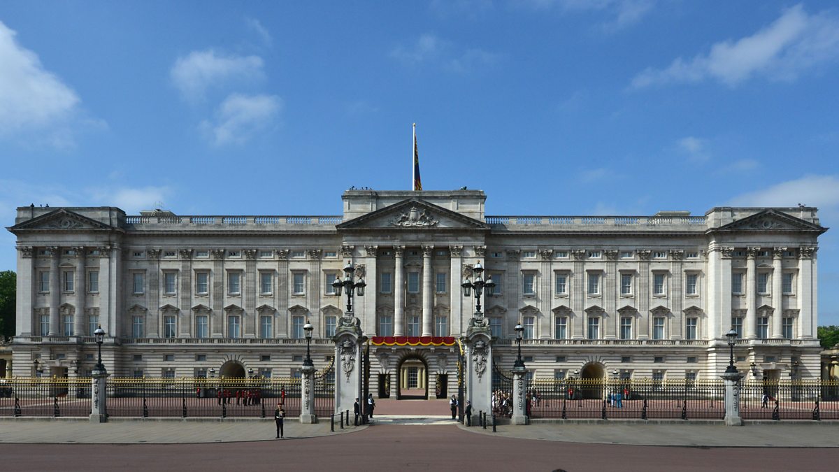 bbc-world-service-witness-history-when-buckingham-palace-opened-its