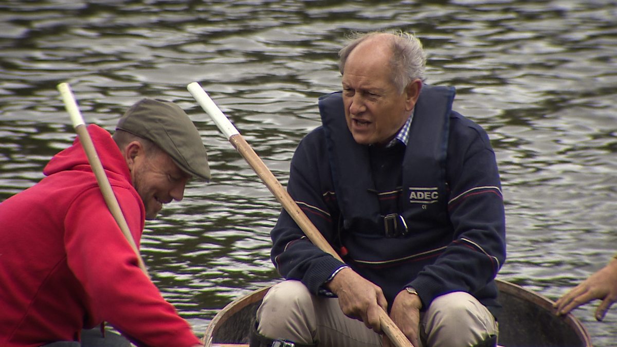 BBC One Bargain Hunt, Series 48, Carmarthen 1