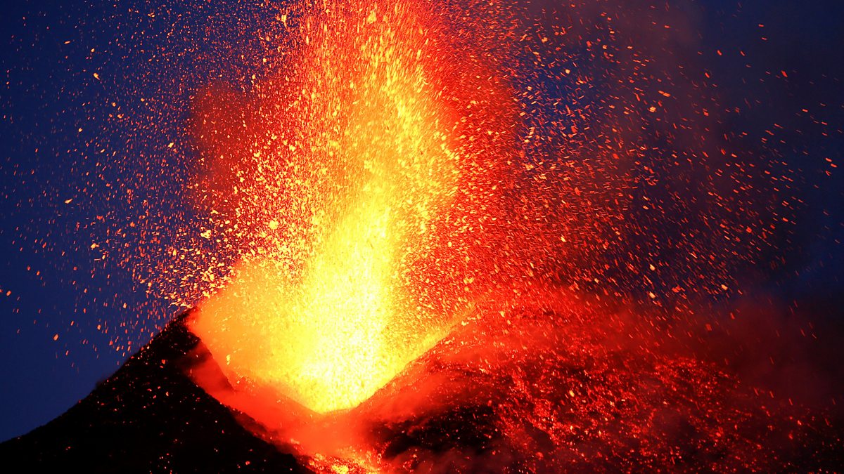 BBC World Service Witness History, Fighting Mount Etna