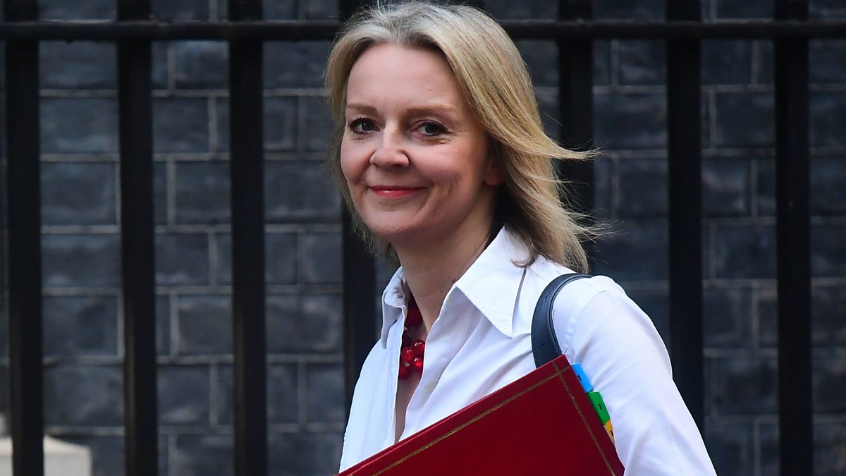 Bbc Radio 5 Live 5 Live In Short Liz Truss Warns Tory Mps Over Voting Against Brexit Deal 