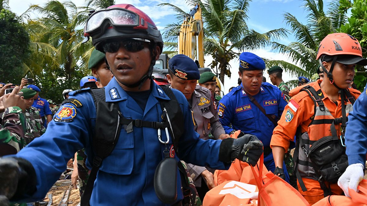 Tsunami rescue