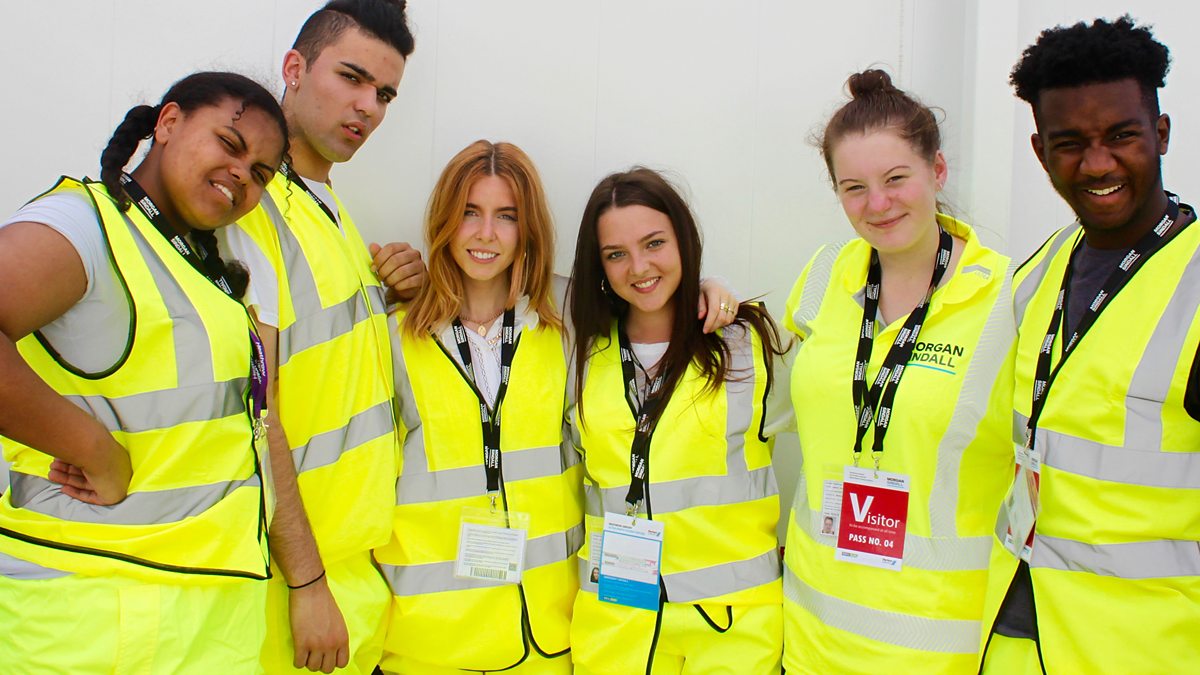 The Nine to Five with Stacey Dooley - Series 1: 5. Come Fly with Me ...