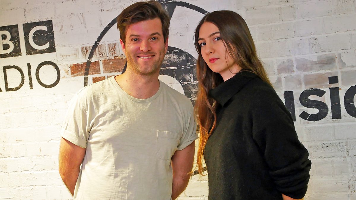 BBC Radio 6 Music - Tom Ravenscroft, With Weyes Blood live in the 