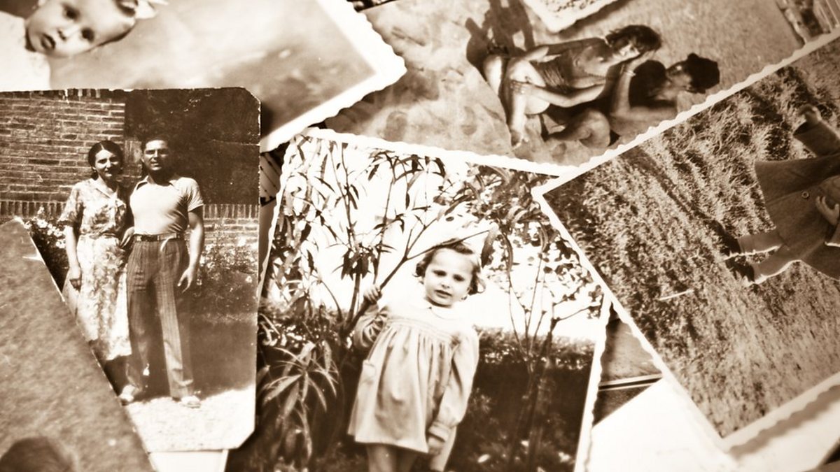 Воспоминания из детства. Альбом для фотографий. Вспомнить раннее детство. Ранние детские воспоминания. Детство картинки.