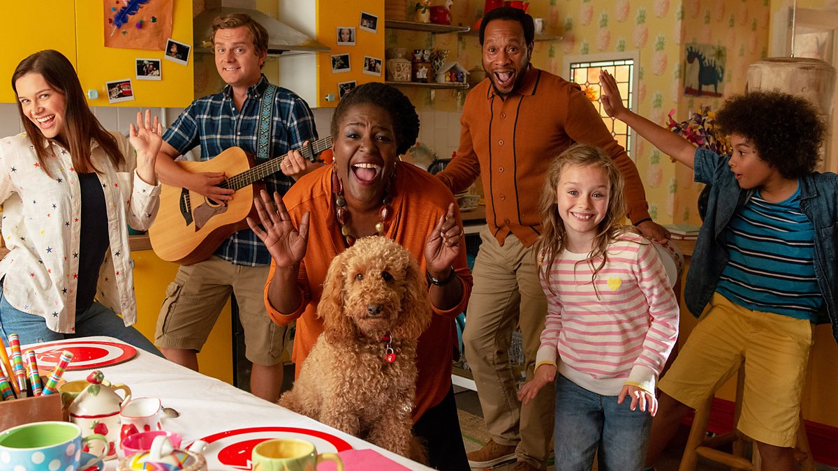 BBC iPlayer - Waffle the Wonder Dog - Series 3: 11. Waffle the Grand ...