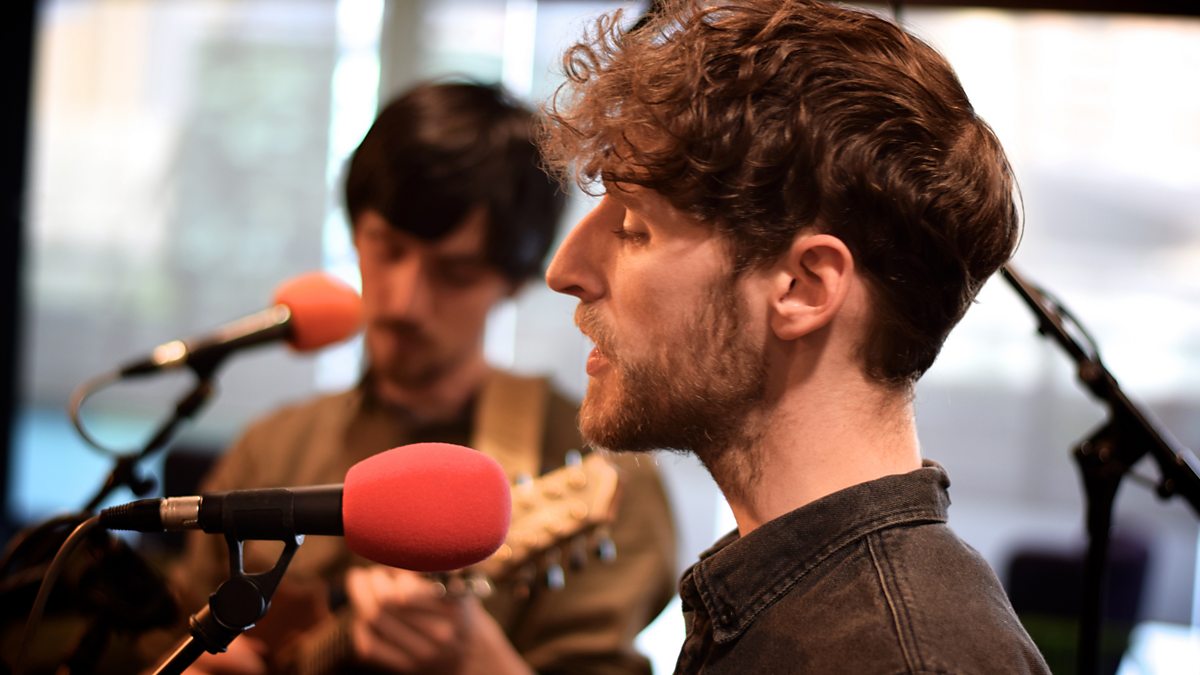 BBC Radio 2 The Folk Show with Mark Radcliffe, Ye Vagabonds