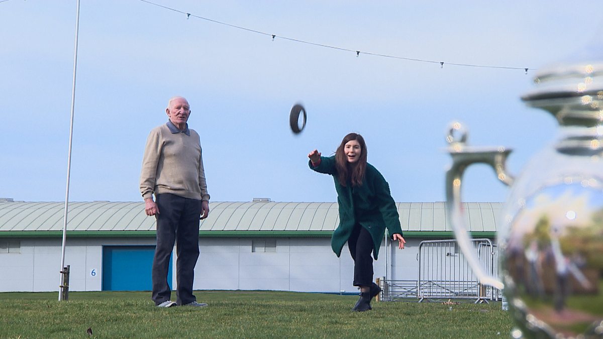 BBC One Bargain Hunt, Series 53, Edinburgh 14