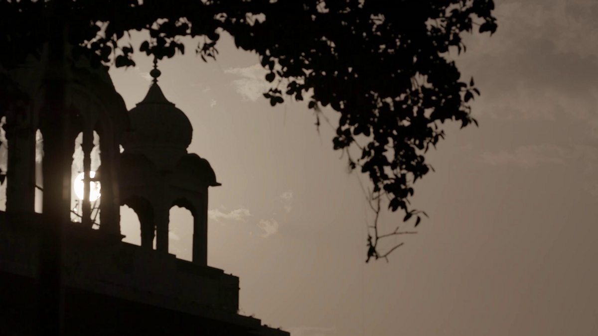 BBC One - Sacred Wonders, Series 1, Episode 2, Behind the Wonder - The Golden Temple