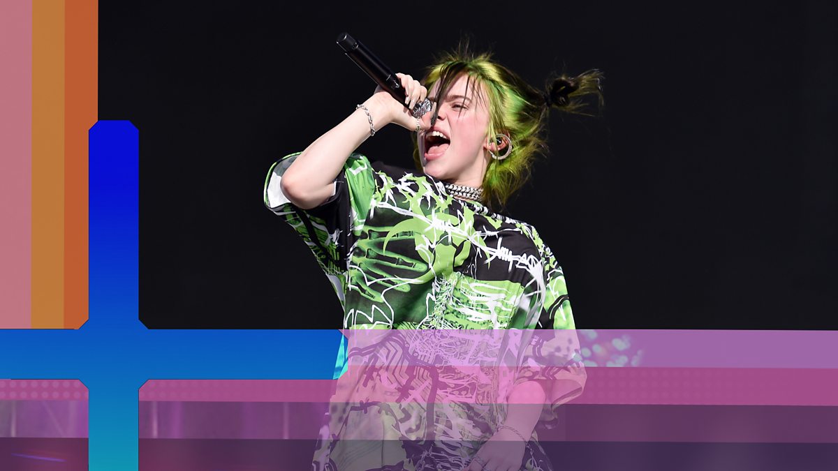 Billie Eilish's blue hair and outfit at the 2019 Reading and Leeds Festival - wide 10