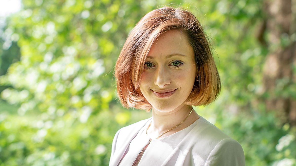 BBC One Antiques Roadshow Jennifer Welch