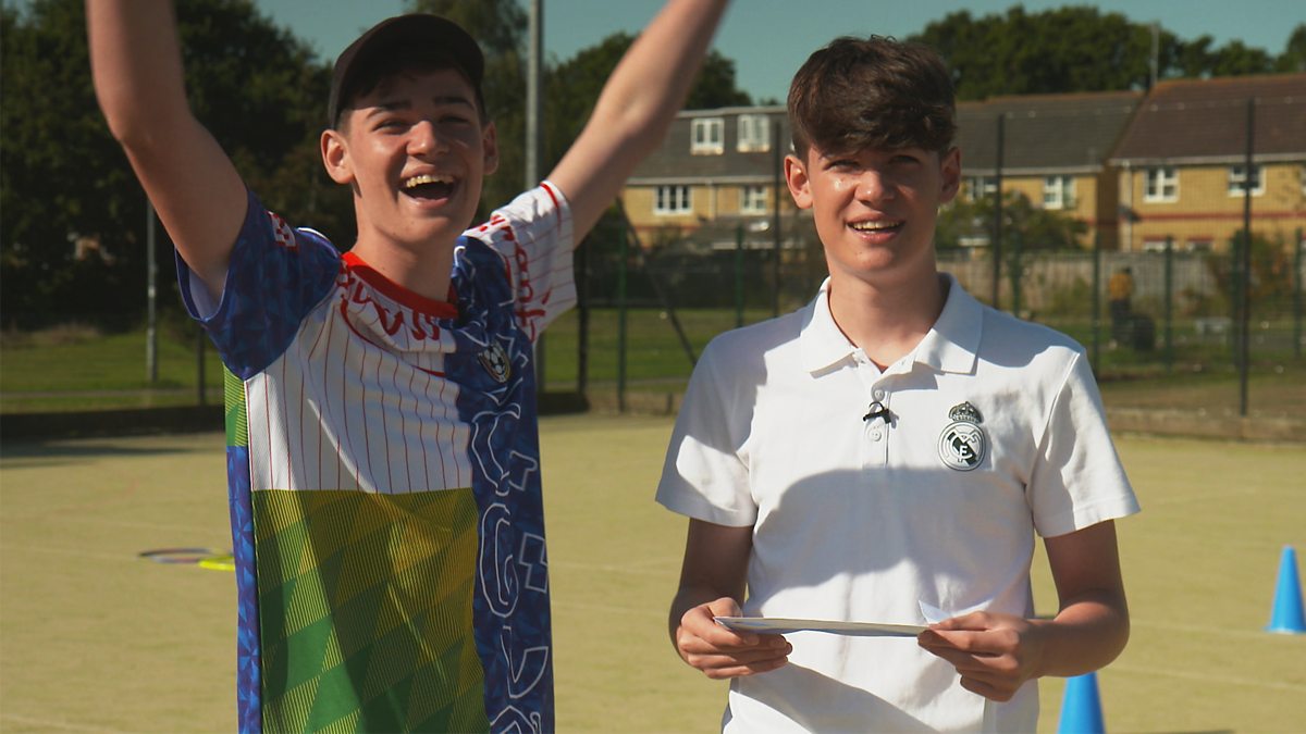 CBBC Max and Harvey FOMO, Series 2, When Max and Harvey Watched MOTD