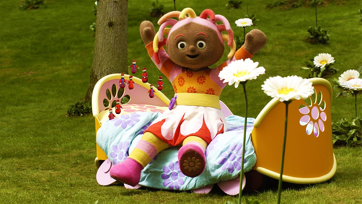 In The Night Garden Series 1 6 Pontipines In Upsy Daisy s Bed BBC 