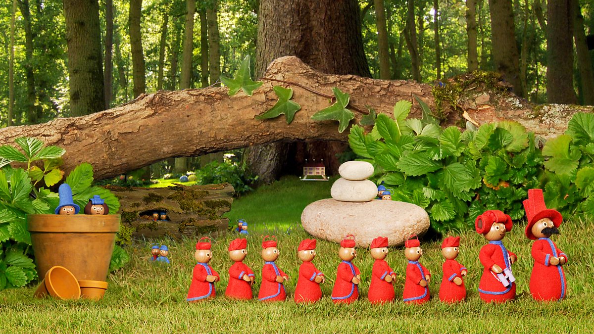 In The Night Garden Series 1 92 The Wottingers Hiding Game BBC 