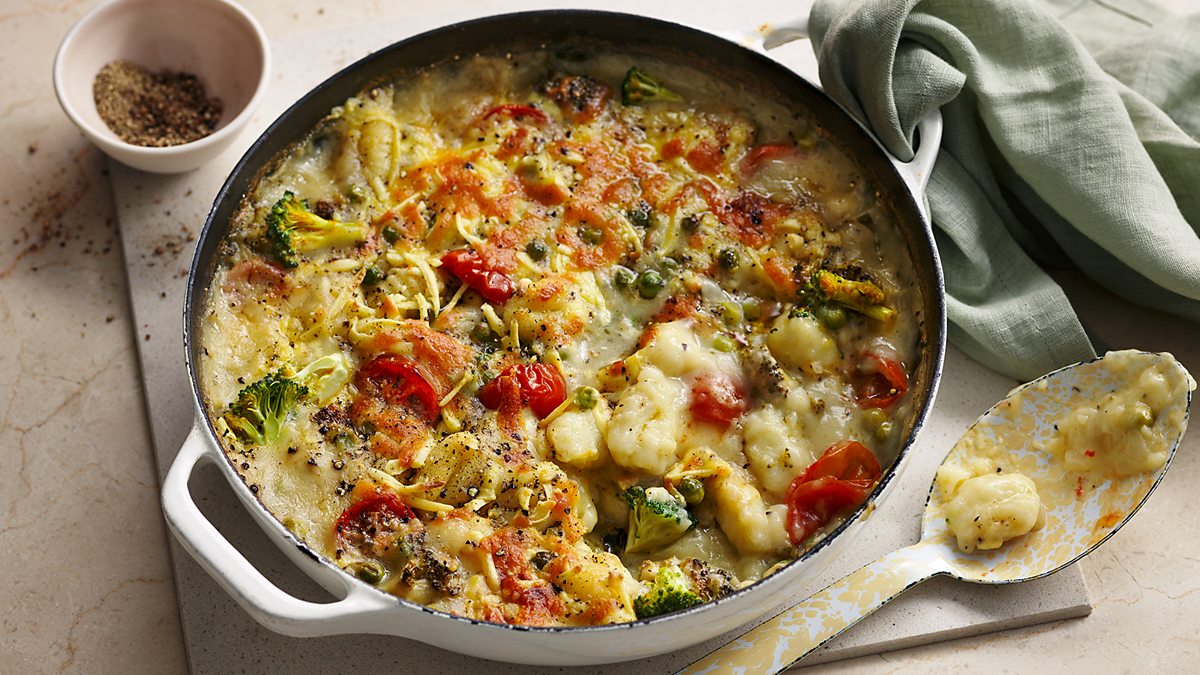 BBC - BBC Food, One-pot gnocchi bake