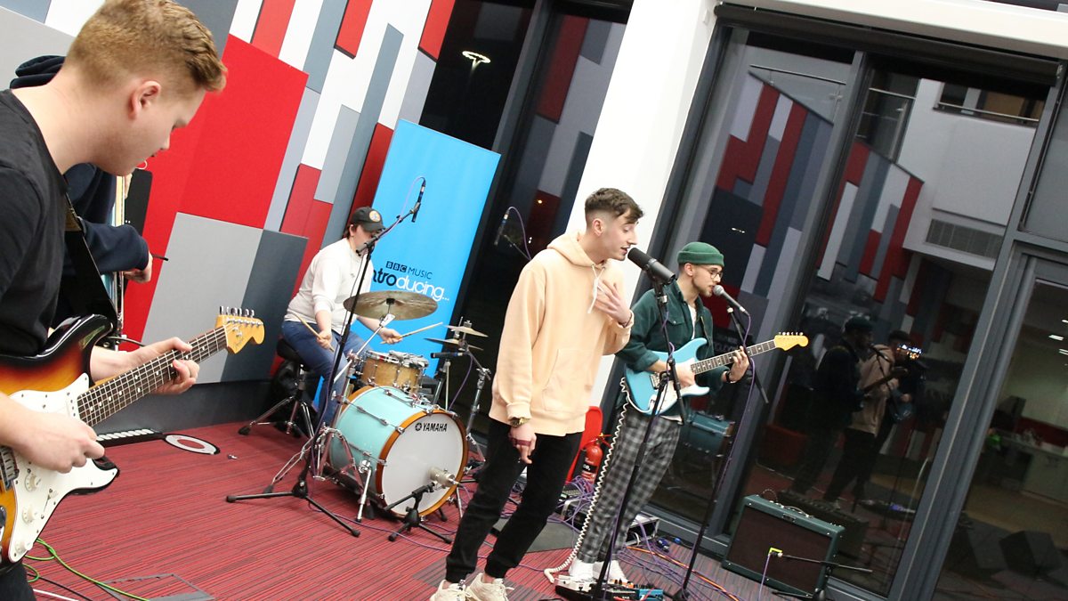 BBC Three Counties Radio BBC Music Introducing in Beds, Herts and Bucks, Jarki Monno in session