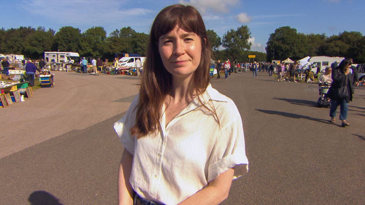 BBC One Bargain Hunt, Series 55, Detling 10