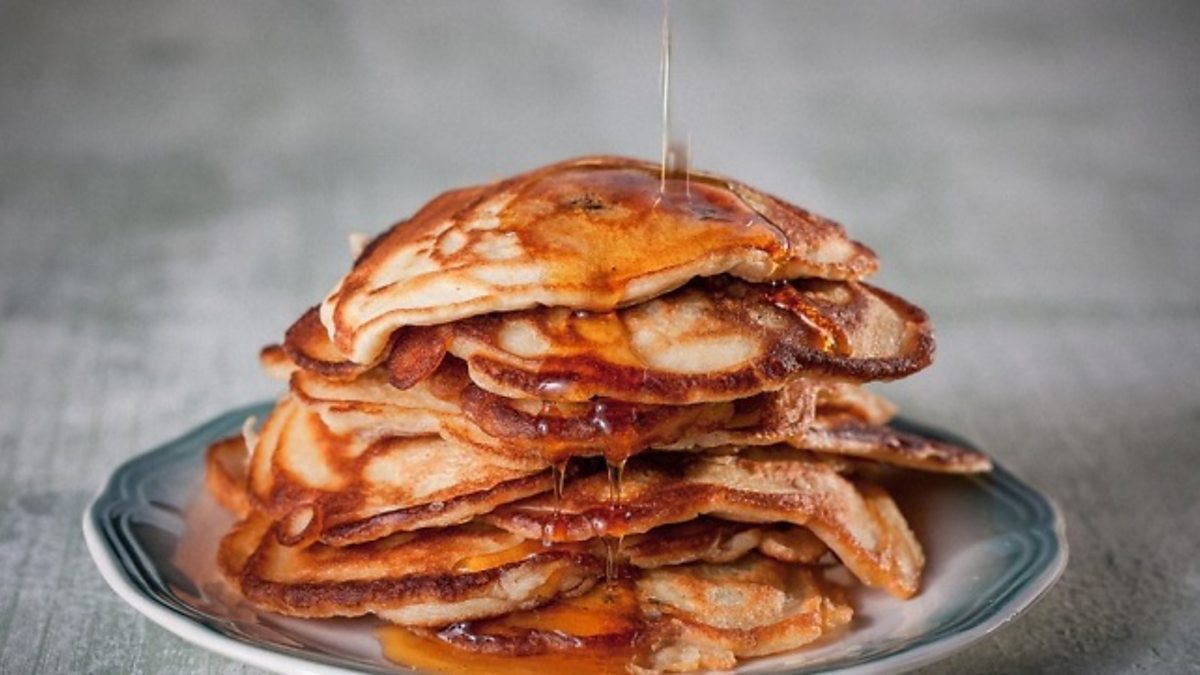BBC Radio Leicester Ben Jackson on BBC Radio Leicester, Food Friday Fluffy pancakes