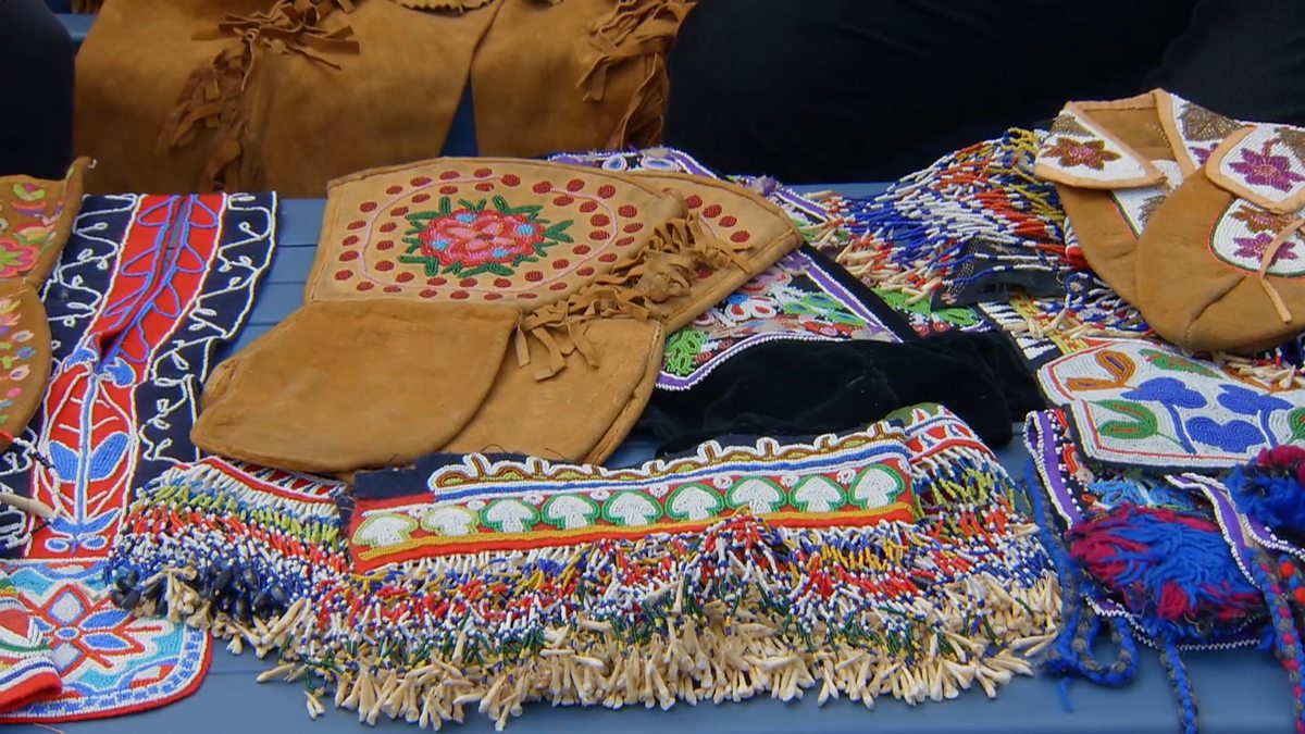 BBC One - Antiques Roadshow, A Collection Of First Nations Clothing